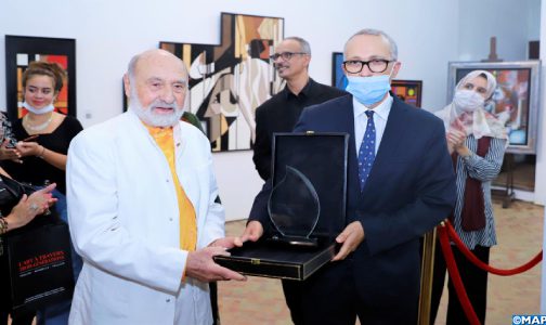 ثلاثة فنانين من أجيال مختلفة يعرضون أعمالهم بالأوداية في الرباط